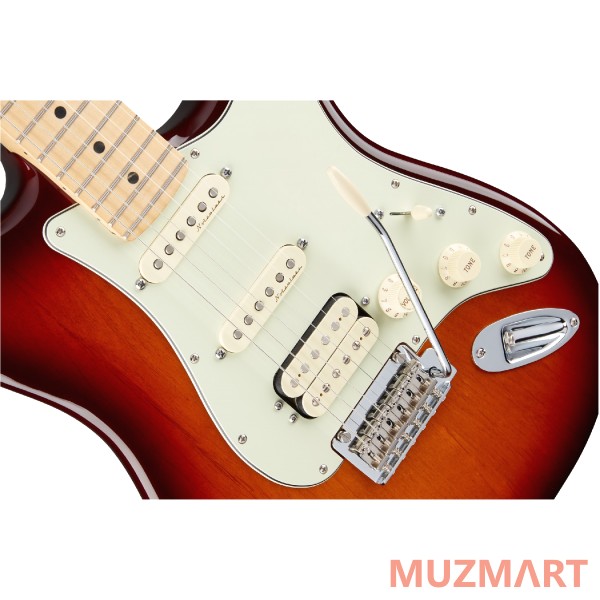 Fender DELUXE STRAT HSS MN TBS Электрогитара