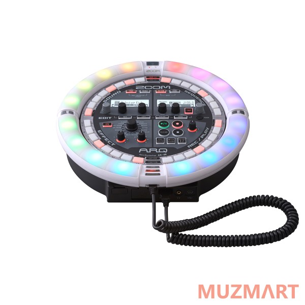 Zoom AR-48 Драм-машина, секвенсер, синтезатор, лупер, midi-контроллер