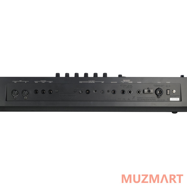 Roland FA-07 Рабочая станция