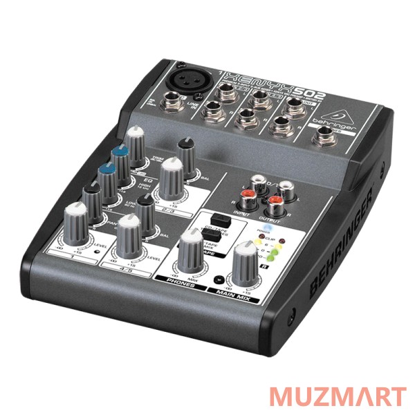 Behringer Xenyx 502 Сверхкомпактный микшерный пульт