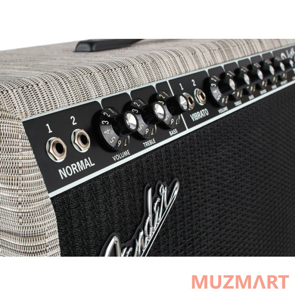 Fender 65 DLX CHILEWICH CHLK CRMBK 230EU Усилитель гитарный ламповый