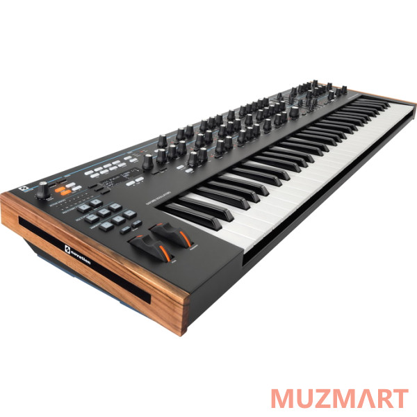 Novation Summit Двухмодульный полифонический синтезатор
