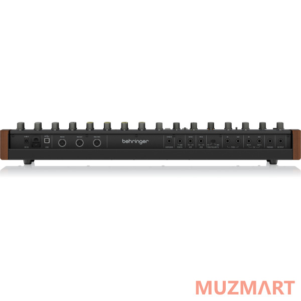 Behringer MONOPOLY Аналоговый 4-х голосный полифонический синтезатор