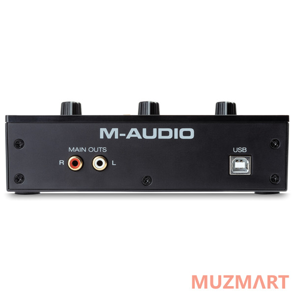 M-Audio M-Track Solo USB аудиоинтерфейс