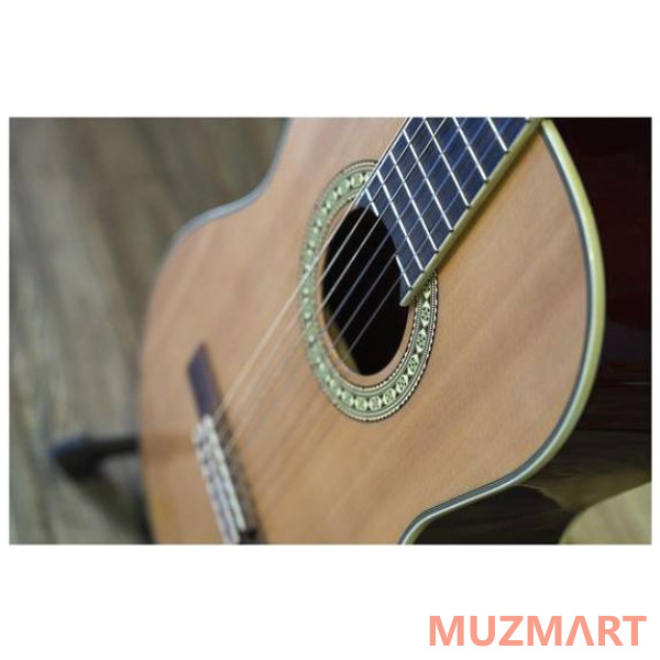 Peavey CNS 2 Гитара классическая 4/4