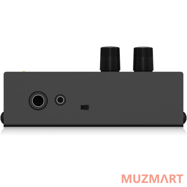 Behringer MA400 Усилитель для наушников