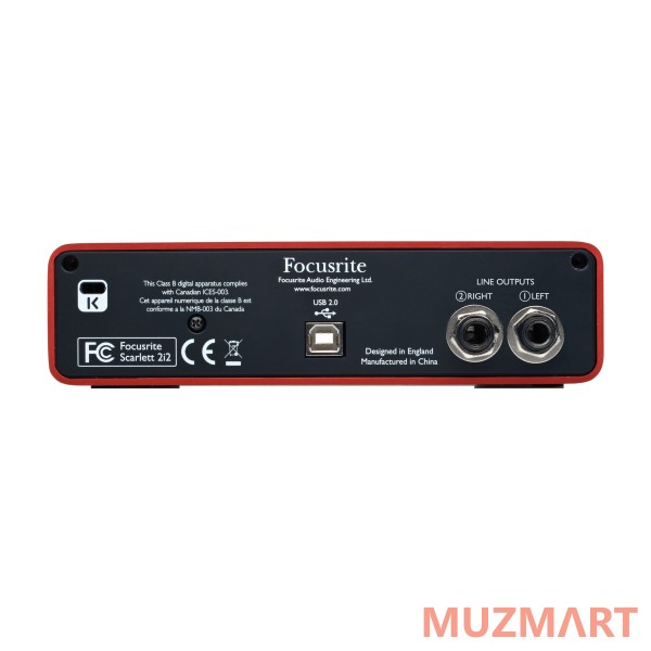 Focusrite Scarlett 2I2 USB интерфейс