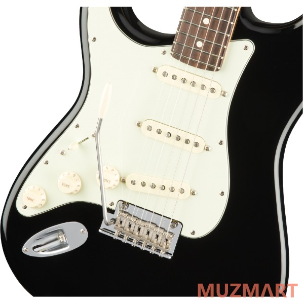 Fender AM PRO STRAT LH RW BK Электрогитара левосторонняя
