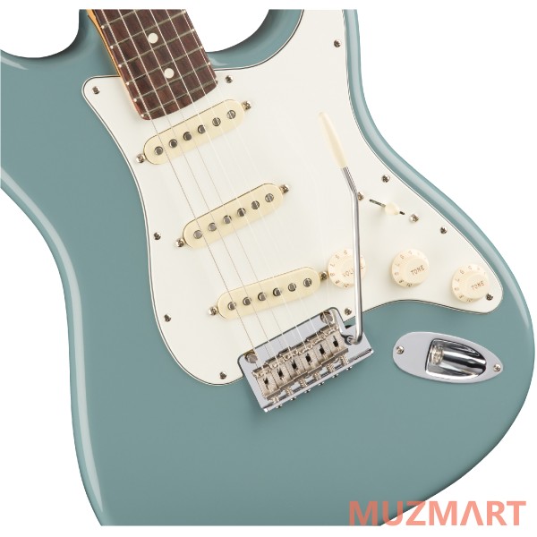 Fender AM PRO STRAT RW SNG Электрогитара
