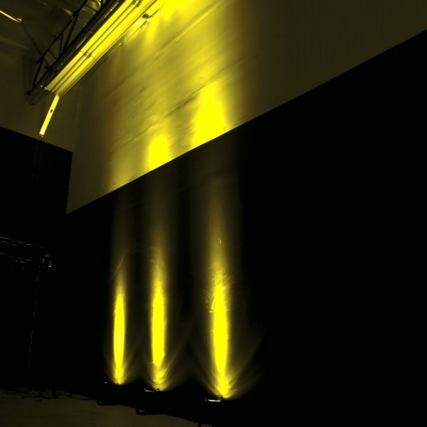 American DJ 46HP LED polish Светодиодный прожектор