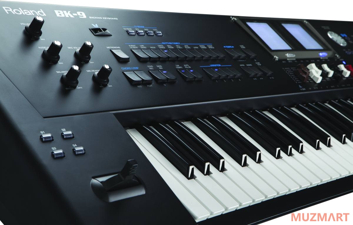 Roland BK-9 Синтезатор