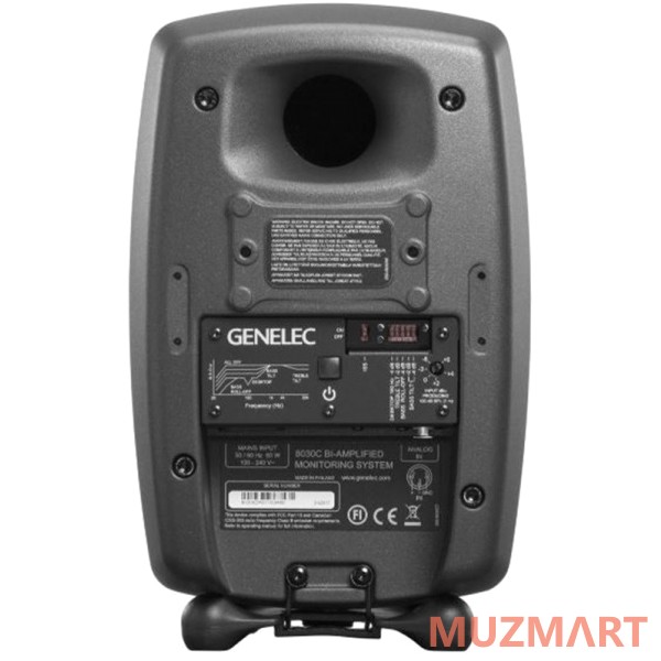 Genelec 8030CP Активный 2-полосный монитор ближнего поля